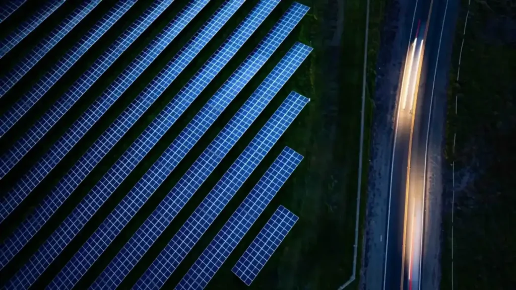alt="Este ruşinos că România a devenit importator net de energie pentru al doilea an consecutiv"
