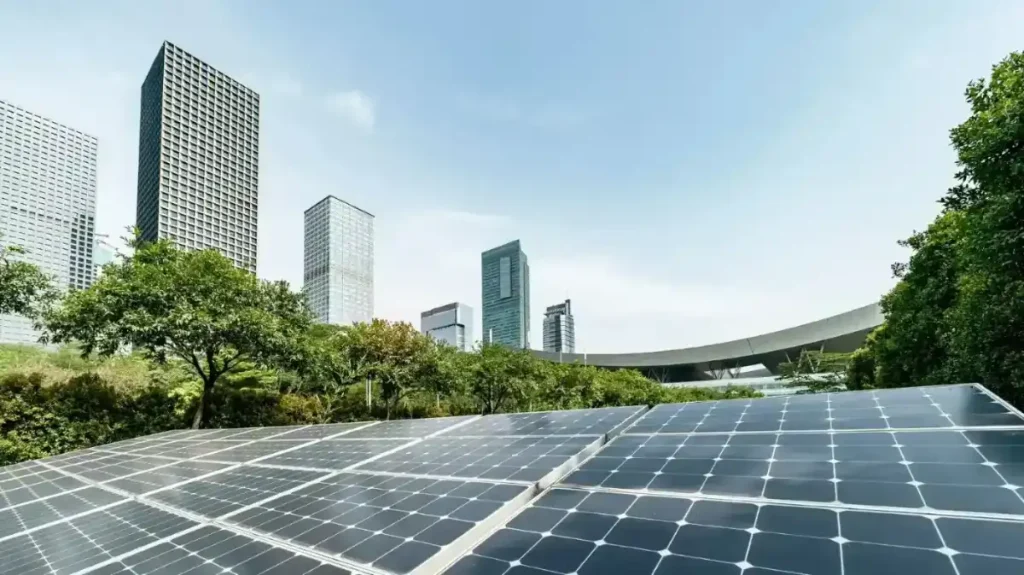 alt="Noi tehnologii în energie - De ce este important să producem şi să folosim eficient energia"