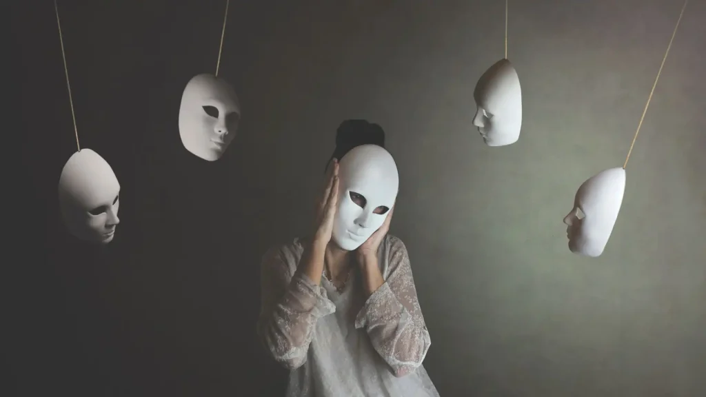 alt="Cunoaște-te pe tine însuți! Acceptă cine ești, evaluează-te independent, identifică-ți slăbiciunile și arată-ți vulnerabilitatea"